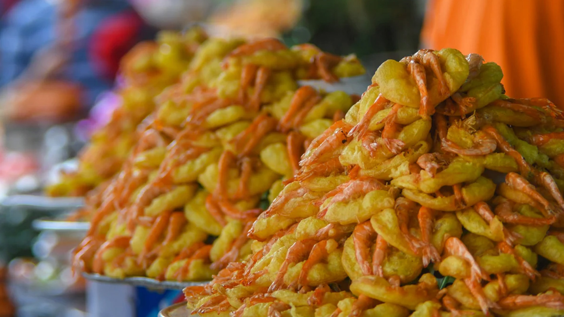 Bánh tôm Hồ Tây (ホータイのエビ揚げ)